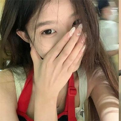 白色巴士